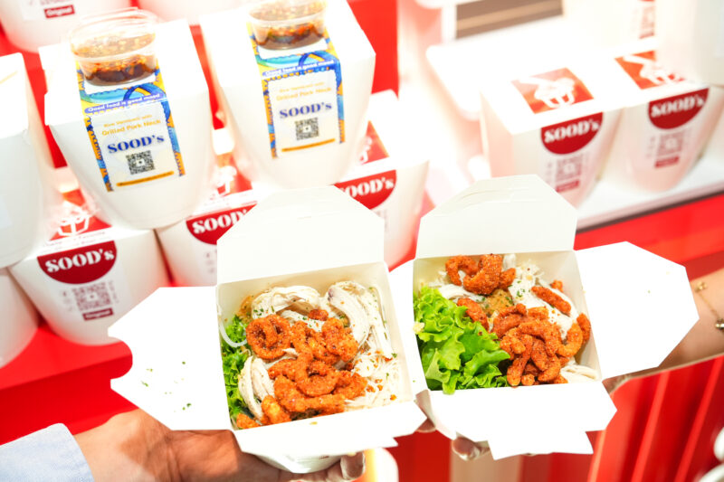 เติมเต็มทุกช่วงเวลาของวันด้วยความอร่อยที่ ICS Lifestyle Complex ตั้งแต่ Grab & Go สำหรับคนเร่งรีบ ไปจนถึงมื้อพิเศษที่รวมร้านดังระดับตำนานไว้ครบครัน